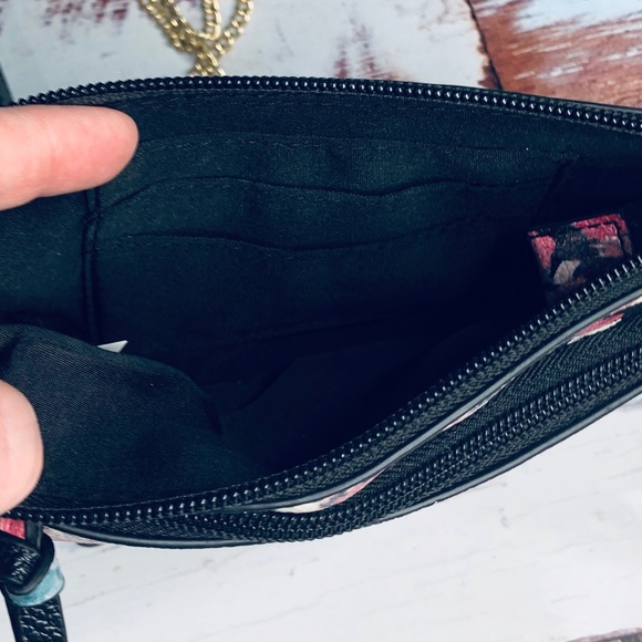 NWT Arizona Ruffle Clutch Satchel Purse - Picture 7 of 8